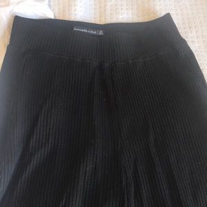 A&F cropped ribbed knit wide leg pants